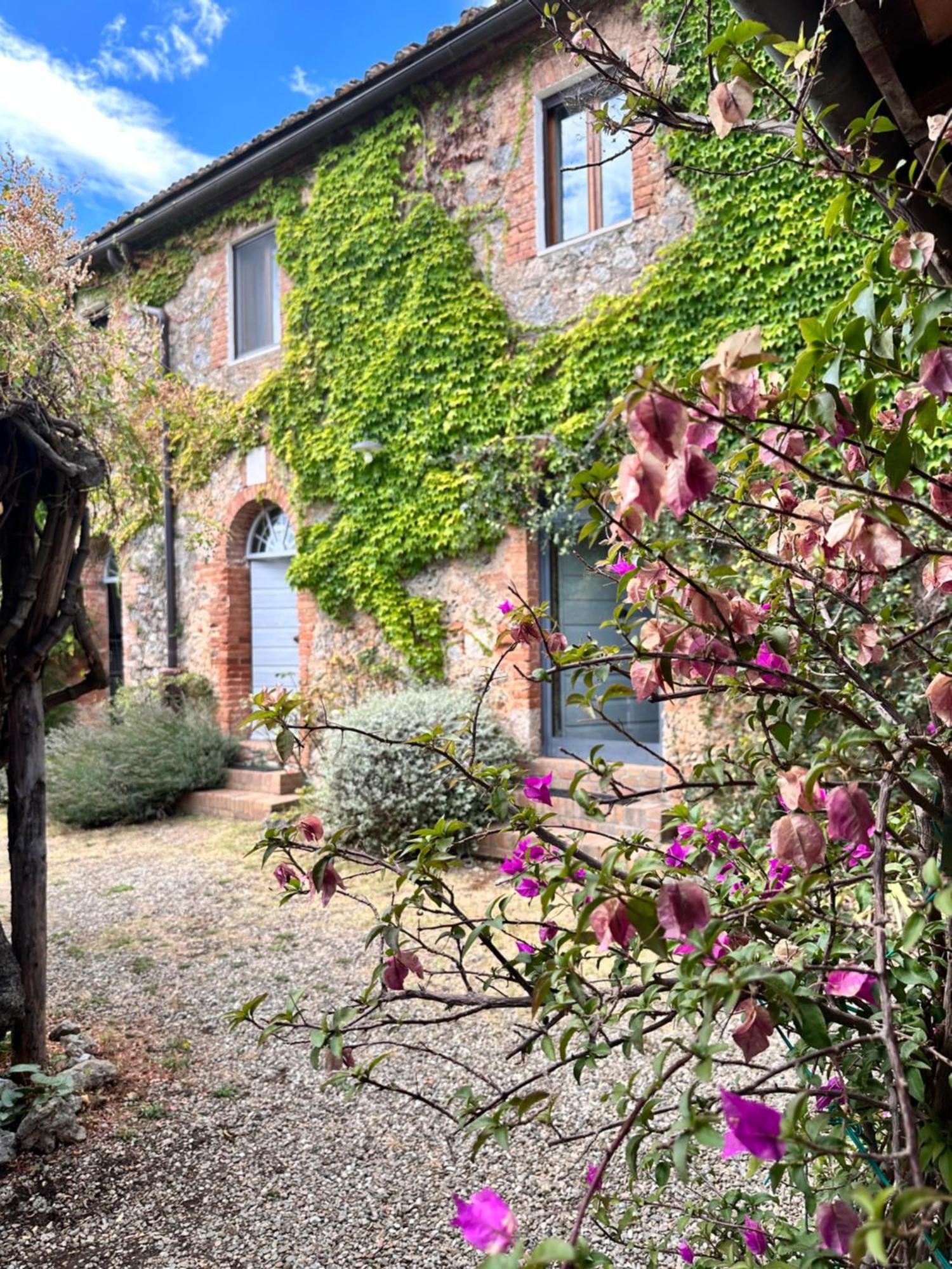 La Palazzina Villa Siena Exterior photo