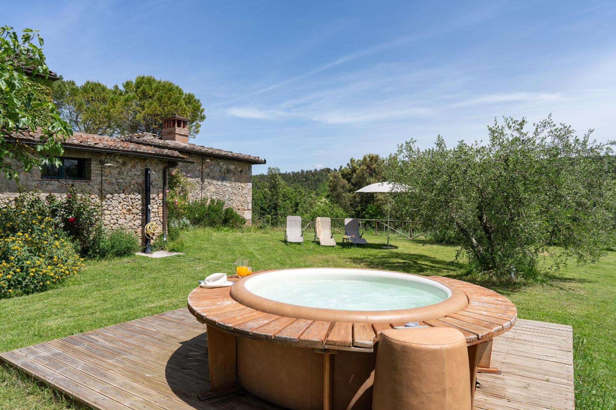 La Palazzina Villa Siena Exterior photo